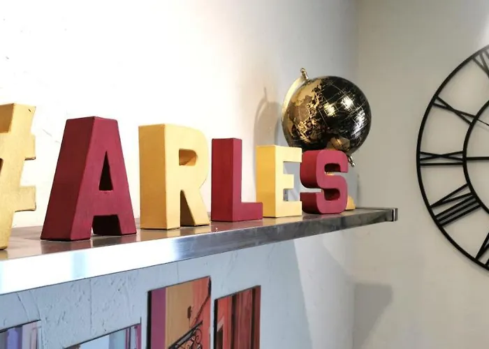 Maison De Ville Centre Arles