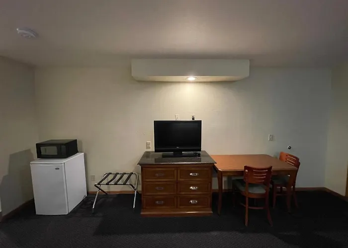 Campus Inn Baraboo