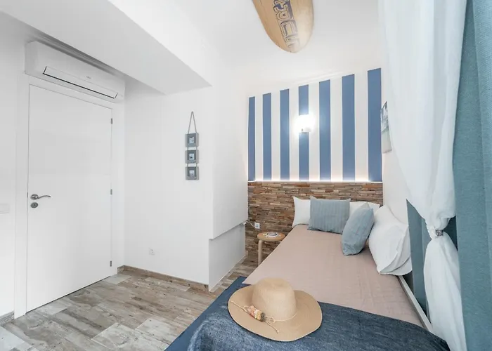 Main Street Apartments By Raspberry Cascade