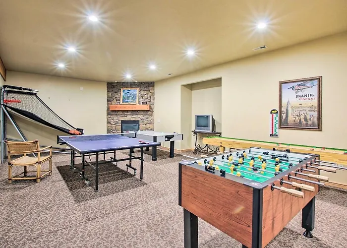 Cozy Eden Condo W/ Mtn Views In Wolf Creek Resort!