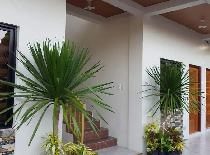 Flb Apartelle Los Banos