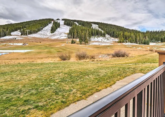 Ski-In/Ski-Out Copper Mountain Condo W/ Balcony!