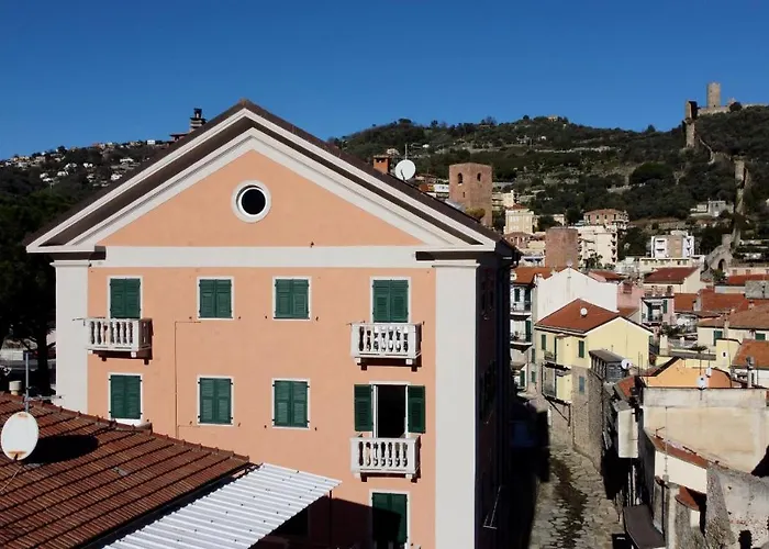 Noliday Riviera Sea View Luxury Apartment
