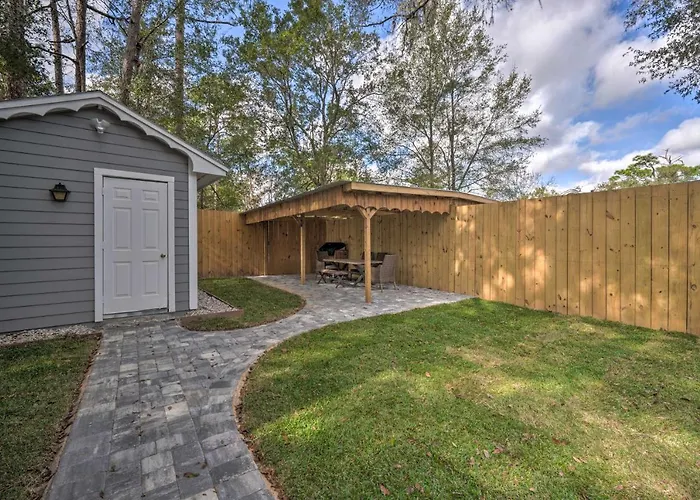 Apopka Getaway W/ Yard & Covered Patio