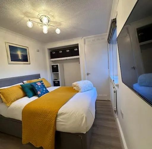 Sea View Apartment Poole Quay - Free Parking