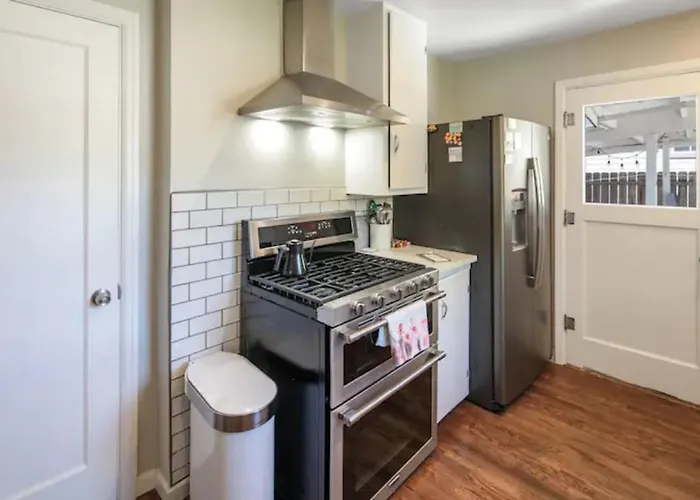 Celebration Chalet: Cozy BSU-Adjacent Pet-Friendly Retreat