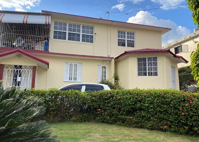Russell Heights Vacation Home