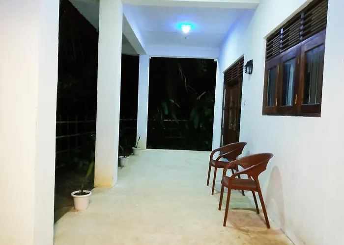Twinkle Tangalle Villa