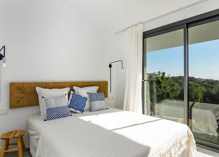 3009 - Luxurious New Villa In Quiet Area In Costa De La Calma