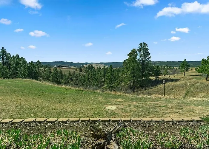 Unique Barn Stay Close To The Hills
