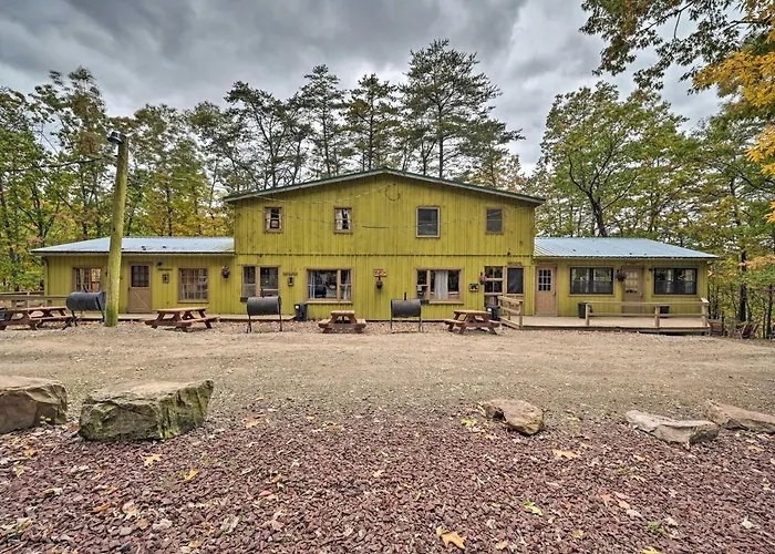 'Cheyenne' Ranch Retreat Near Raystown Lake!