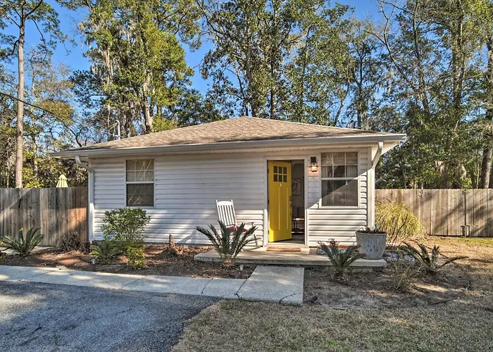 Fire Pit + Yard: Charming Port Royal Home!