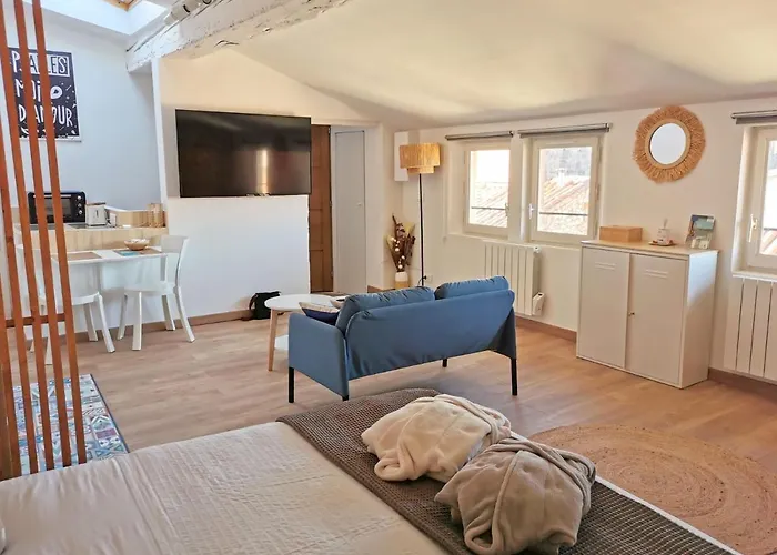 Arles Holiday - Le Refuge