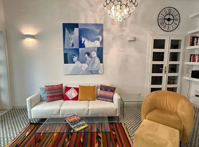 Charming Apt With Baroque View -