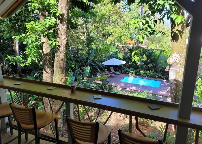 Treehouse La Hierba, Pavones