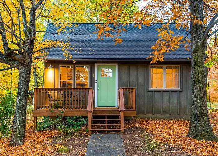 Love Ridge Mountain Lodging