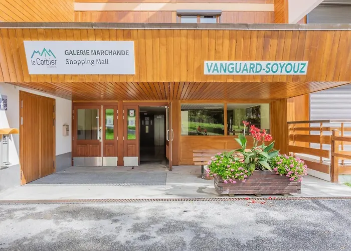 Studio Soyouz Vanguard-47 By Interhome