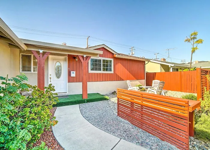 Pet-Friendly Santa Clara Home: 6 Mi To San Jose!