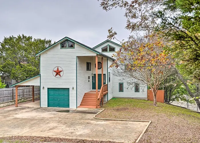 Lakehills Vacation Rental On Medina Lake