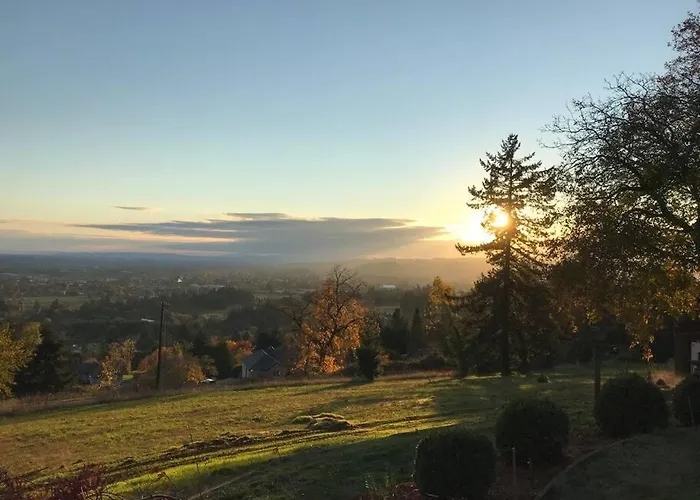 Spectacular Valley View In Wine Country