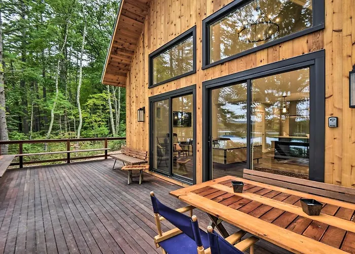Modern Francestown Retreat On Scobie Pond!