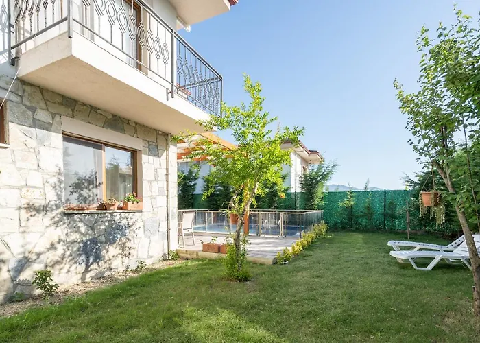 Vintage Villas