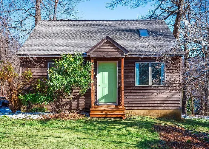 Love Ridge Mountain Lodging