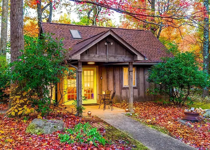 Love Ridge Mountain Lodging