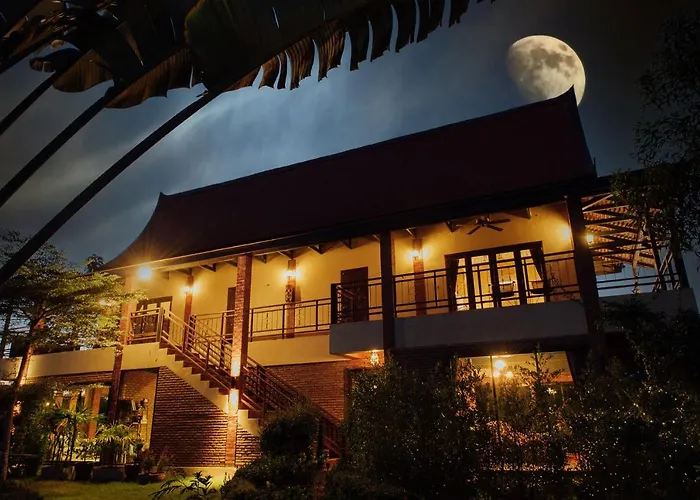 Nakara Villas & Glamping Udon Thani