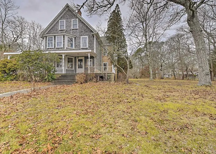 Apt On Vineyard Haven Near Nantucket Sound!