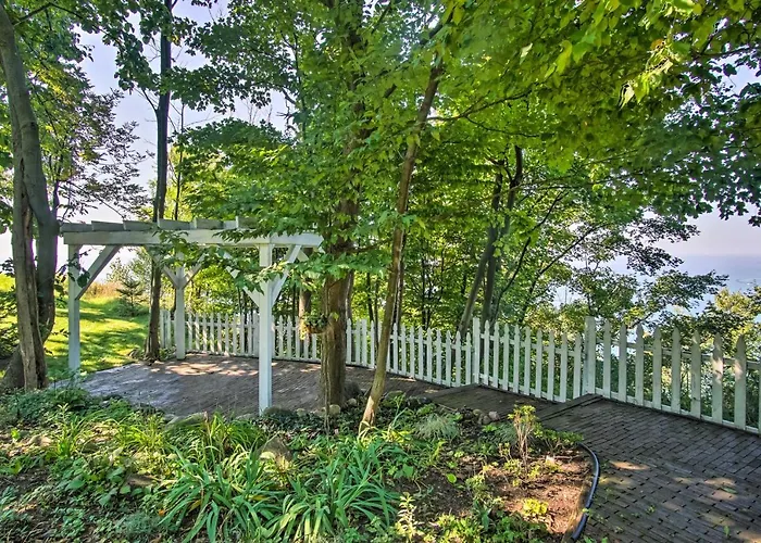 Hot Tub & Sauna! 7-Acre Coastal Michigan Home