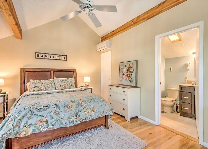 Ski Condo W/ Pool, Close To Story Land & Attitash!