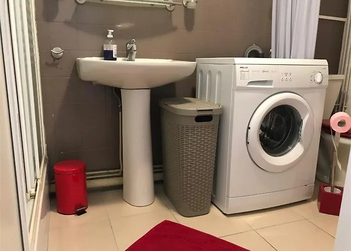 Appartement T2 Mezzanine, 6 Couchages, Bord De Plage, Parking Prive, Proche Commerces Et Aqualand