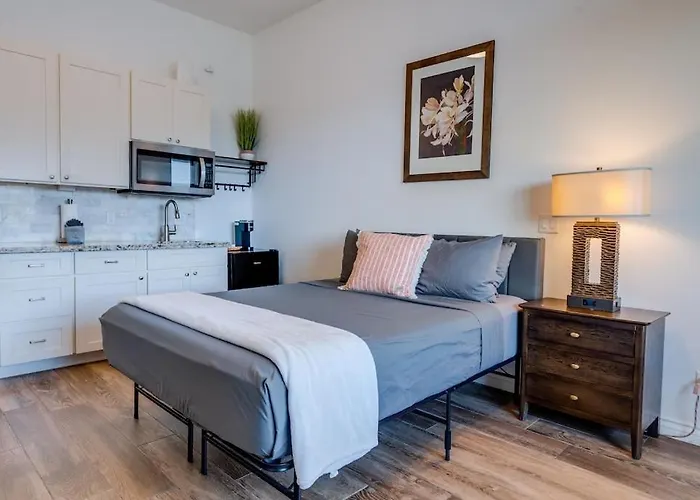 Unit 24 Waena Inn - Maui Private Suite