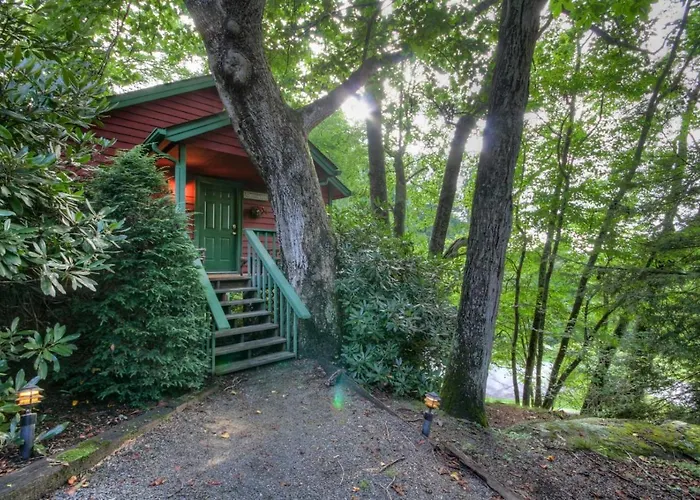 Algonquin Cottage