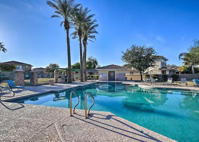 Walk To Community Pool: Goodyear Desert Oasis