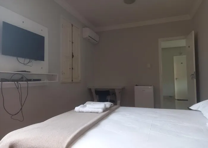 Uba Apart imóveis
