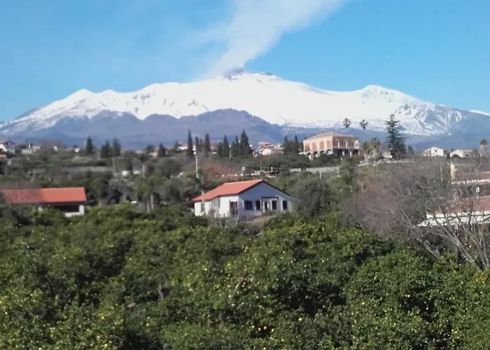 Villa Dei Limoni Etna-Mare