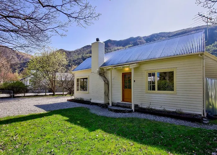 Aberdeen Cottage - Nestled In The Heart Of Arrowtown - New!