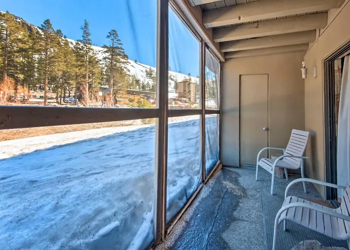 Walk To Ski Lift & Village: Lovely Kirkwood Condo!