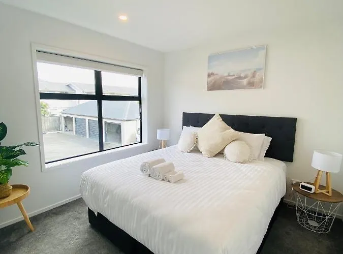 Home Sweet Home Christchurch Centre 5 Mins Walk To One Nz Stadium