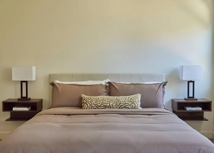 New Upscale House, Tahoe 30-Min W/ Cal King