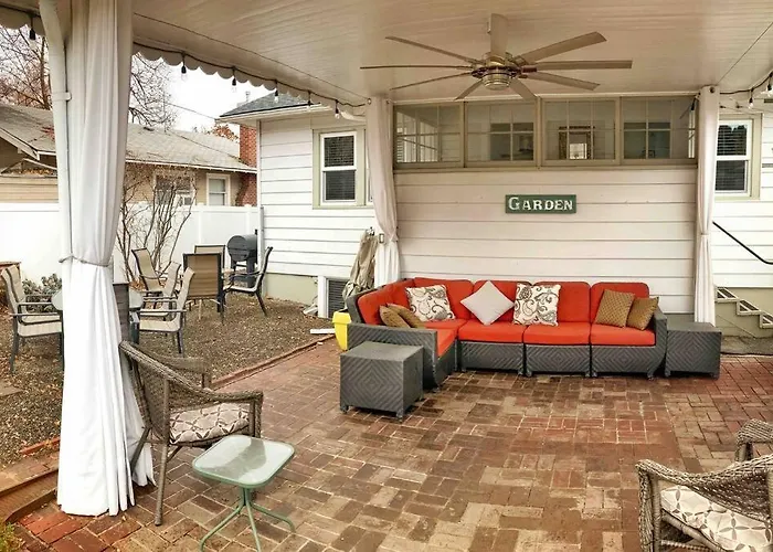 Centrally Located, Family And Furry Friendly Fun!