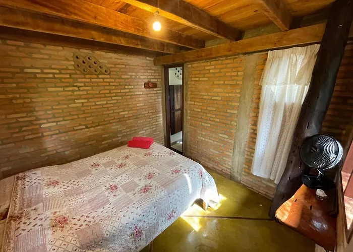 Suíte aconchegante Chalé do cerrado na Villa de São Jorge, venha viver essa experiência!!