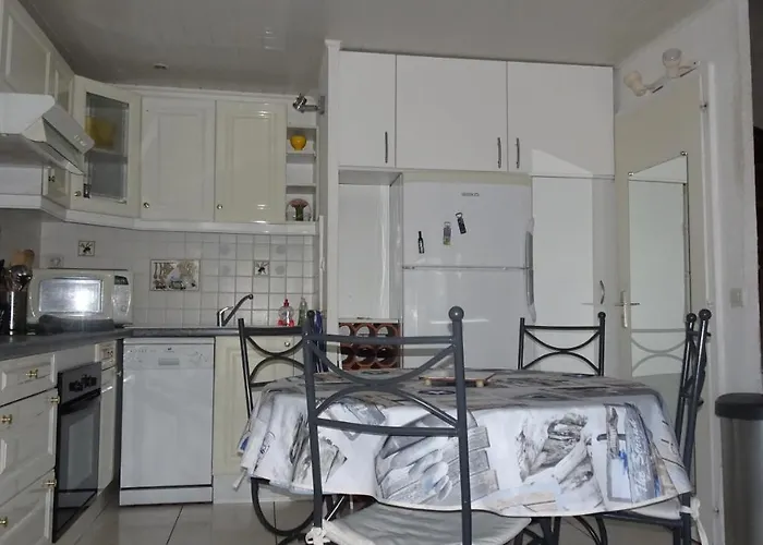 Maisonnette Bort De Mer