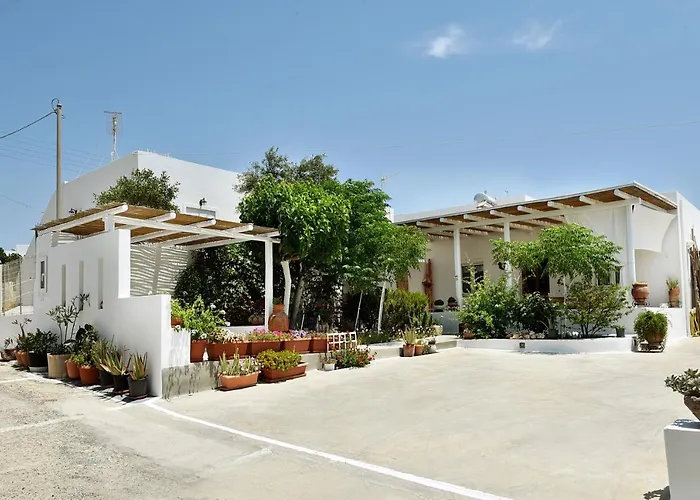 Cristina'S House, Elegant Boho Residence Walk To Adamas Port