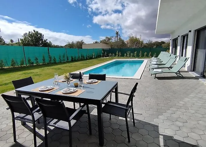 Valverde 3 Villa, Vilamoura, Algarve, Only 5 Minutes From Marina, Golf And Beach