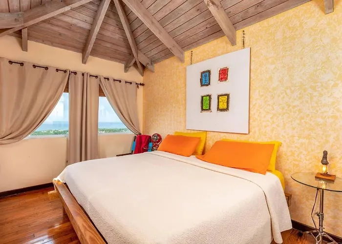 Vieques Villa Gallega - Oceanview W/Infinity Pool