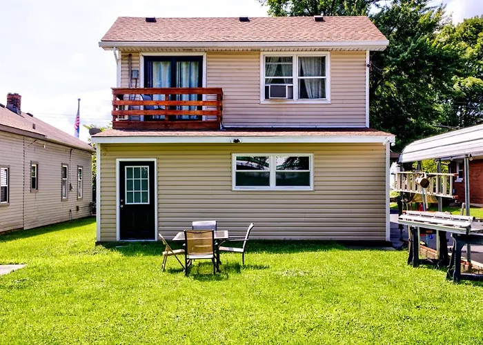 Large Louisville Home Near Expo Center, Airport, Uofl & Churchill Downs