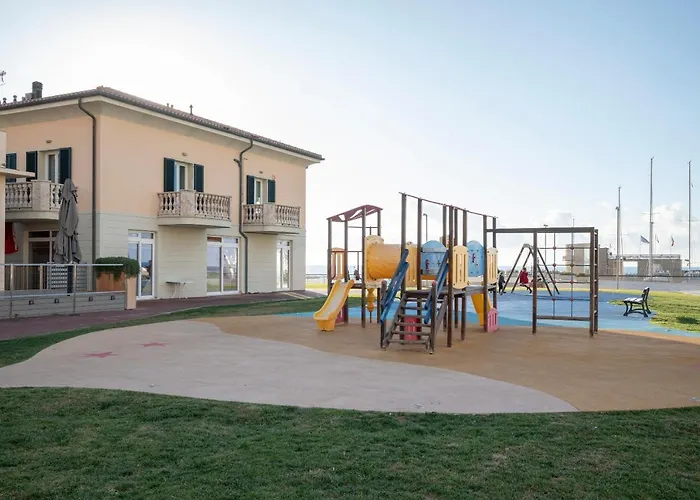 Sea View Apartment - 2 Bedrooms